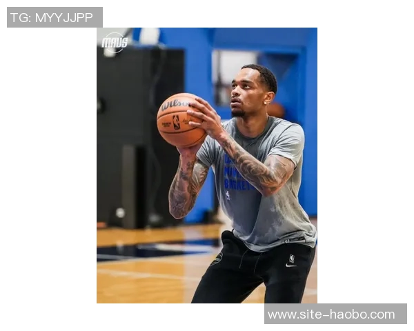 全队齐心协力专注训练独行侠官方分享精彩瞬间 全队齐心协力专注训练独行侠官方分享精彩瞬间