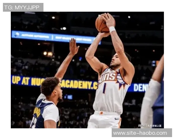 布克助攻与失误并存球队急需真正控卫提升整体表现 布克助攻与失误并存球队急需真正控卫提升整体表现