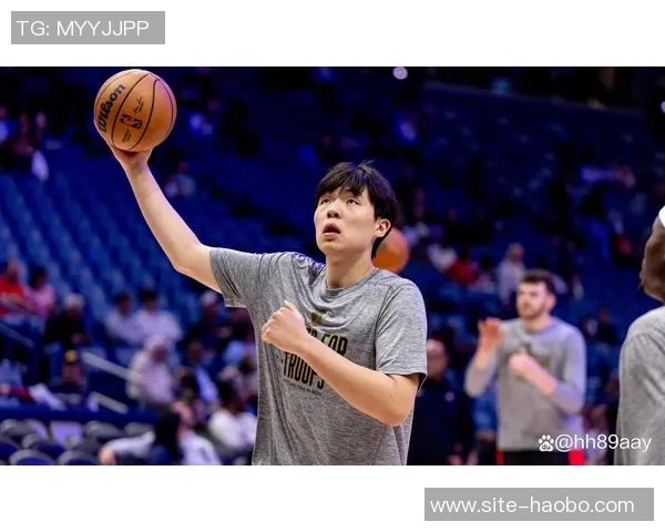 三大中锋占据全部出场机会杨瀚森再度未能上场三名双向球员却获得机会 三大中锋占据全部出场机会杨瀚森再度未能上场三名双向球员却获得机会