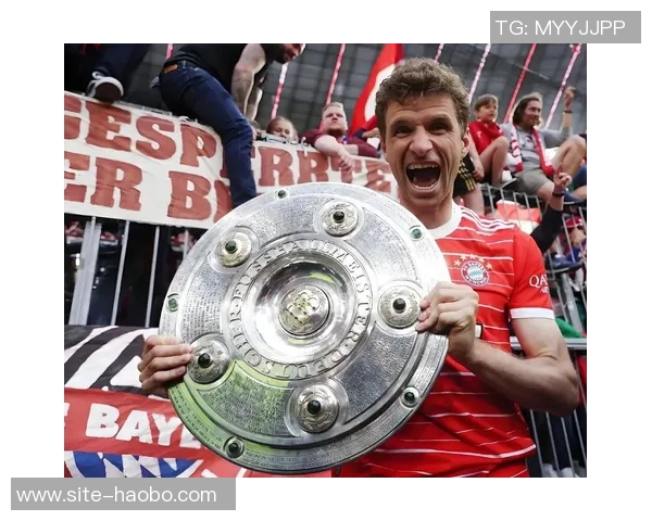 拜仁球员齐聚穆勒家中共赏MLS决赛展现团队精神